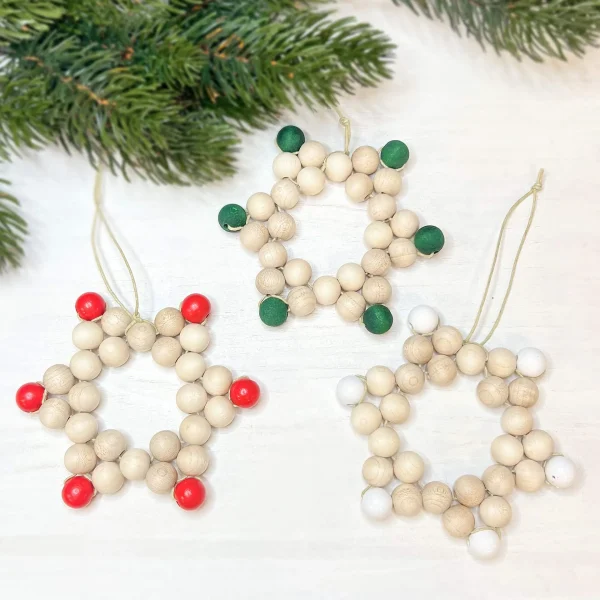 Kit créatif Pendentif étoile à perles Noël 3 en 1 — Kiki-Ena Matériel de bricolage Bois naturel