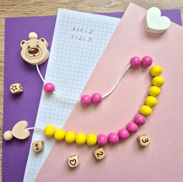 Kit de bricolage - Chaîne à compter "Ours" en perles de bois — Kiki-Ena Loisirs Créatifs Bois Naturel