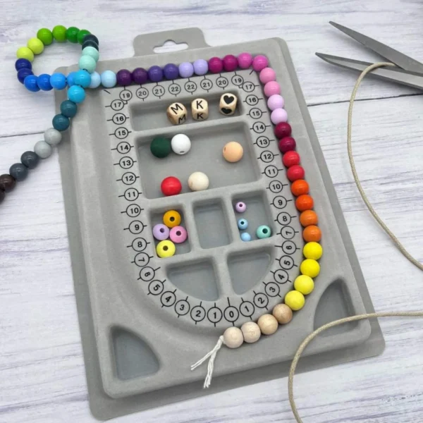 Design Board (petit) pour chaînes & bracelets — Kiki-Ena matériel de loisir créatif bois naturel