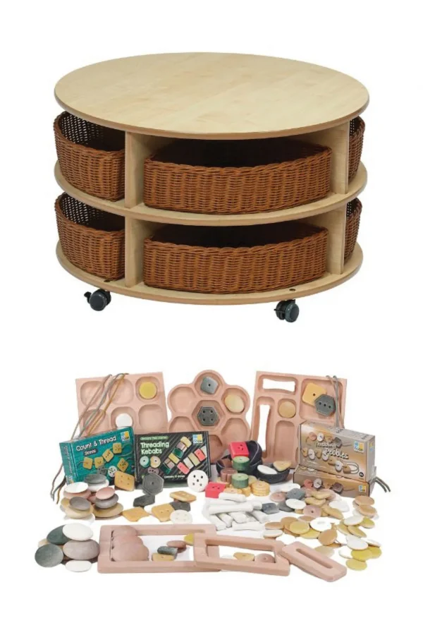 Unité de rangement circulaire mobile à deux niveaux avec paniers & Loose Parts Set - PT1172 — Millhouse Jeu éducatif École
