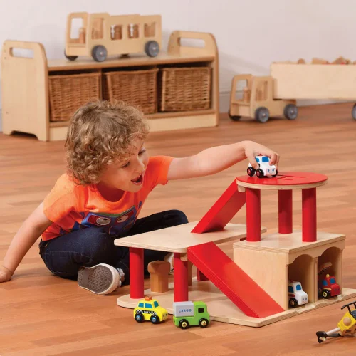 Garage pour enfants de moins de 2 ans — Millhouse Lernspielzeug Schule
