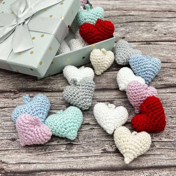 Cœurs au crochet Pendentif — Kiki-Ena Matériel de loisirs créatifs Bois naturel