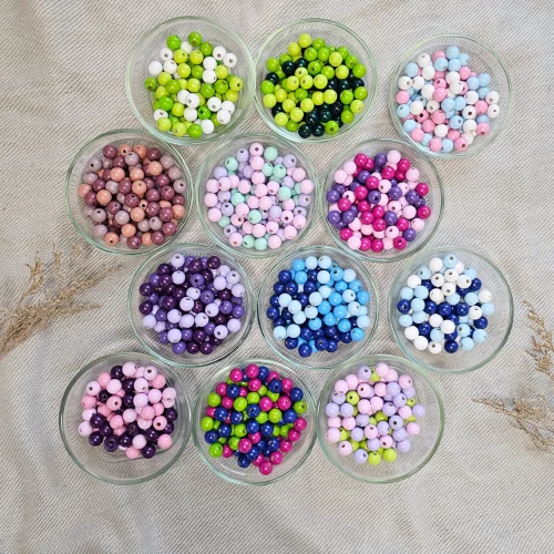 Mélange perles bois 10mm • 50 pièces — Kiki-Ena matériel de loisir créatif bois naturel