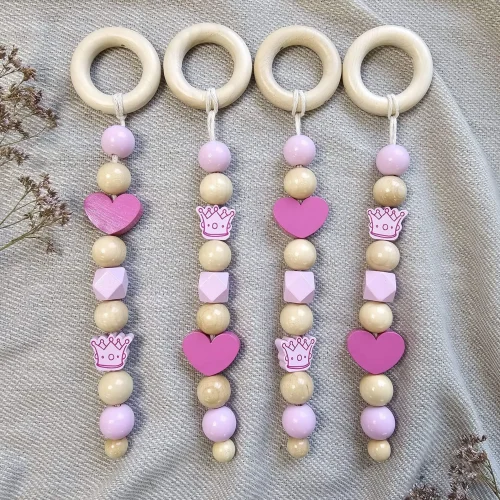Pendentif perles bois pour arche d'activité « Couronne rose » - kit créatif — Kiki-Ena matériel de loisir créatif bois naturel