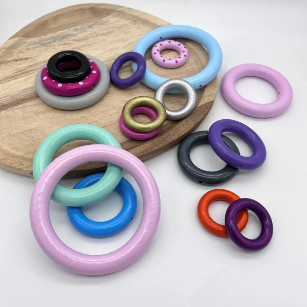 Anneaux Bois à Broder Mélange — Kiki-Ena Matériel de Bricolage Bois Naturel
