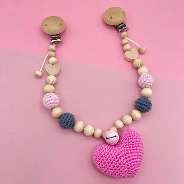 Chaîne de poussette « Cœur au crochet » kit créatif — Kiki-Ena matériel de loisir créatif bois naturel
