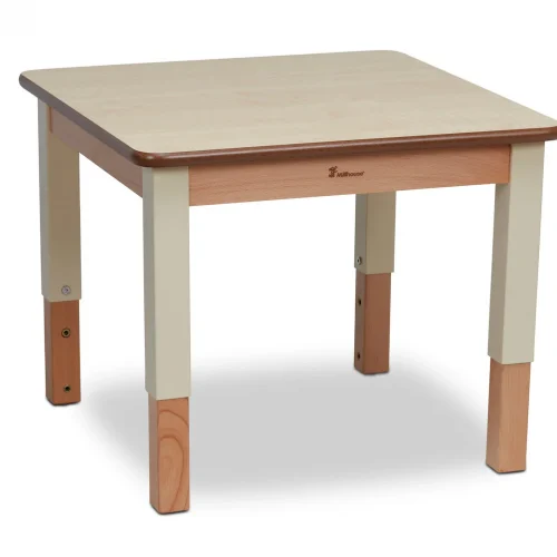 Petite table carrée (B560 x T560) réglable en hauteur — Millhouse Lernspielzeug Schule