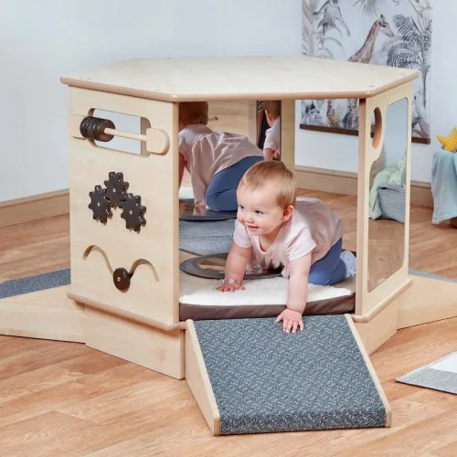 Salle aux Miroirs Magiques avec Rampes et Coussin Sensoriel — Millhouse Jeux Éducatifs École