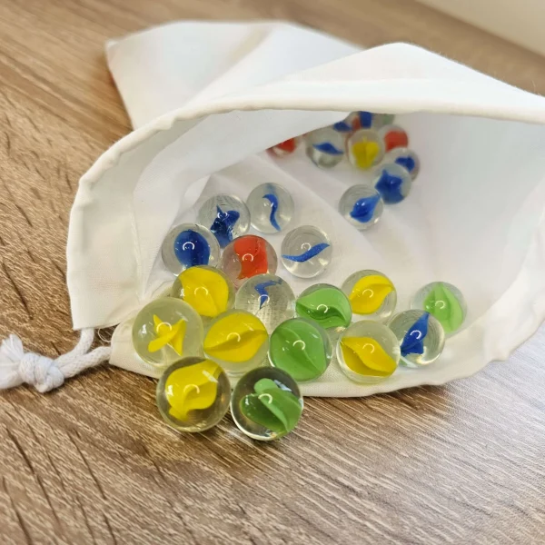 Assortiment de Billes, Set de 50 inclus Pochette en tissu — Millhouse Jouet éducatif École