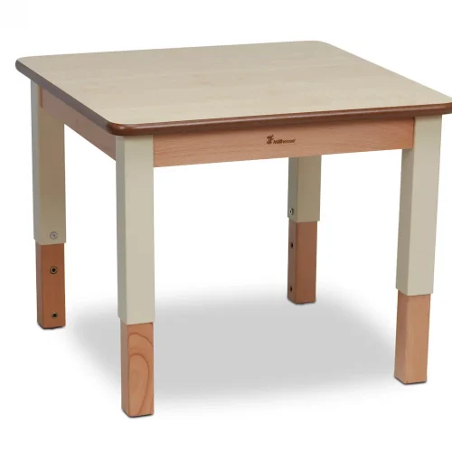 Table carrée de taille moyenne (l 695 × p 695 mm) réglable en hauteur — Millhouse | Kiki-Ena