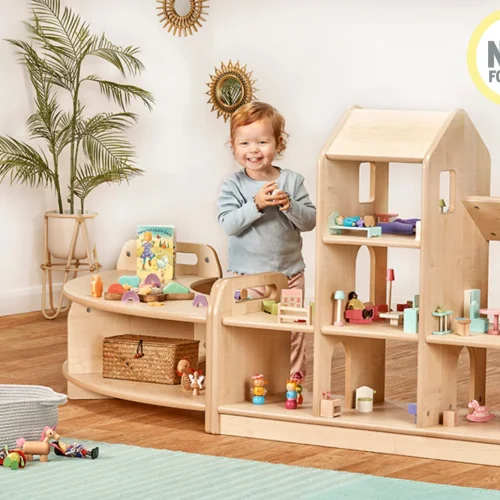 Maison de poupée NOUVEAU — Millhouse Jouets éducatifs École