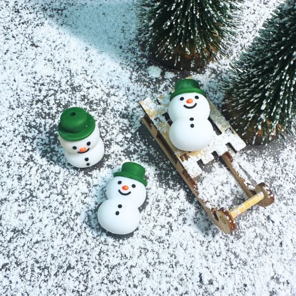 Perle motif bonhomme de neige en silicone — Kiki-Ena Bastelmaterial Naturholz