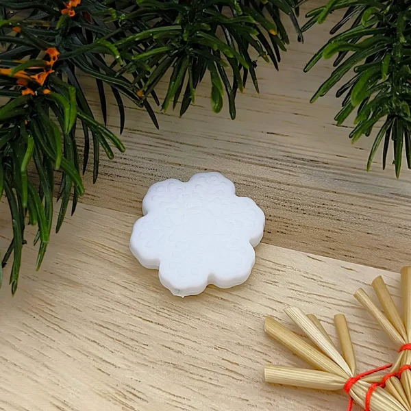 Motif silicone Flocon de neige — Kiki-Ena Loisirs créatifs Bois naturel