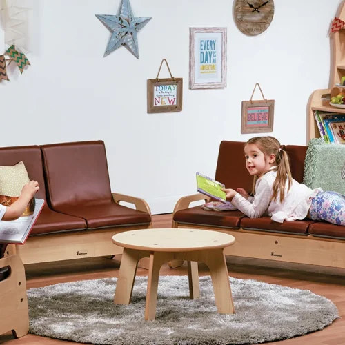 Ensemble canapé et table — Millhouse Jouets Éducatifs École